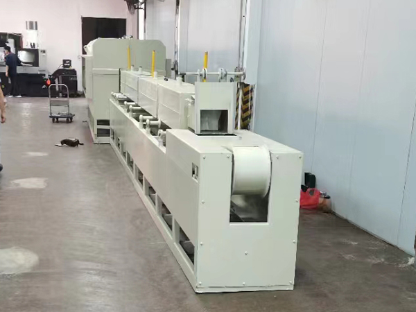 �������F���t